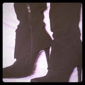 Heeled boots